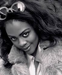 Rare outtakes of Lil' Kim for Rap Pages Magazine. (1996) 😍🤌🏾🔥🔥🔥🗽🐝  #Throwback #ThrowbackThursday #LilKim #90s #90sFashion #BlackGirlMagic #NYC  #RespectTheLegends #styleapproved✔️ #ForTheCulture✊🏾 #CultureClt™