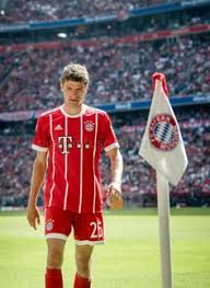 Just let go and enjoy the happiness that comes thomas muller's way. 440 Momo Lisa Ideas In 2021 Thomas Muller Thomas Muller Bayern