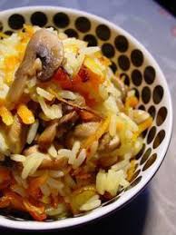 Riz Saute Aux Champignons Et Carottes Recette Ptitchef Recette Riz Saute Recette De Plat Recette Riz