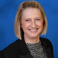 Esther Hartley's Instagram, Twitter & Facebook