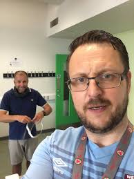 Nicola Hawke (@nicolathomas86)