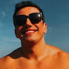 Daniel Amin Pencinato Seabra (@amin_seabra)