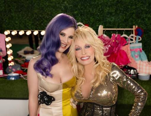 Kelly Osbourne | Here are some more pictures of my day with Dolly! Tune in  TONIGHT to cbs to watch @dollyparton #dollyspetgala it's so much fun! |  Instagram