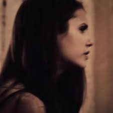 Damon Salvatore ve Elena Gilbert Arasındaki Aşk