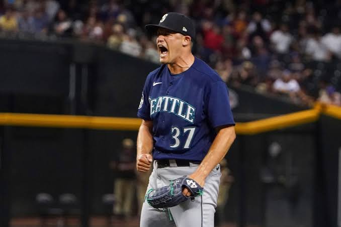 D-backs become buyers at trade deadline, add Mariners closer Paul Sewald in  exchange for 3 players | NEWS10 ABC