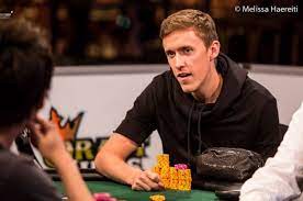 Bei seinem ersten turnier hat er mit der entscheidung nichts zu. Max Kruse How The German Footballer Found Poker And Challenged For A Wsop Bracelet Pokernews
