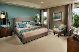 Codes promo, ventes flash, livraison offerte, trouvez le produit de vos. 1001 Idees Pour Une Chambre Bleu Canard Petrole Et Paon Sublime Deco Chambre Marron Deco Chambre Bleu Chambre Parentale Marron