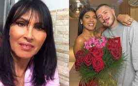 1 a 25 são as mais ouvidas de mc roba cena. Mae De Pocah Diz Que Genro A Proibiu De Ver A Neta E Um Monstro Noticias Da Tv
