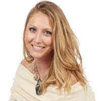 Adria Ward's Instagram, Twitter & Facebook