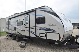 Coachmen freedom express travel trailers for sale. 2016 Coachmen Freedom Express Blast 301blds Toy Hauler W Slide