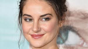 Shailene woodley was always intended for the role of tami. Shailene Woodly S Adrift Makeup Is Epically Gory Stylecaster