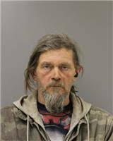 Leonard Keyes's Instagram, Twitter & Facebook