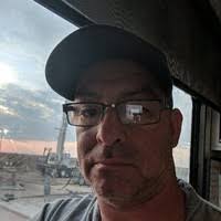 Carlos Cretsinger's Instagram, Twitter & Facebook