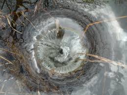 「ダム穴　日本」の画像検索結果