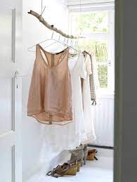 uma casa na floresta onde o calor nao entra インテリア 収納 衣装ラック インテリア 家具