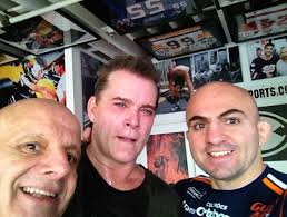 Wallid Ismail encontra ator Ray Liotta em viagem de negócios aos EUA