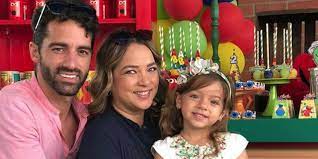 It didn't matter what people said, i let myself be carried away, i just let myself be carried away by what i felt. Adamari Lopez And Toni Costa How Did You Meet Each Other The Love Story Of The Actress And The Dancer Tv Famous