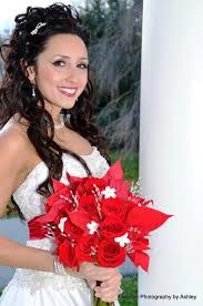 Nydotd 18pcs poinsettia artificial christmas flowers with clips and stems, glitter poinsettia christmas tree ornament, artificial flowers for christmas tree wedding decorations xmas tree wreaths (red) cdn$ 21.49cdn$21.49. Christmas Poinsettia Bouquet Scentsational Florals