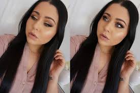Generally, round faces have chubbiness that needs to be toned down a little. Makeup Without Contours For Round Faces Beauty Lifestyle