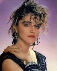 Hi everyone, This is my first post here. I wanted to share with you my  Madonna paper cut. There are so many iconic looks and outfits of Madonna,  and I had been