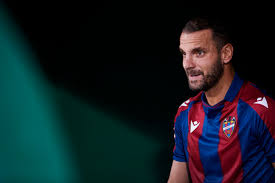 Levante won 6 direct matches.real madrid won 19 matches.3 matches ended in a draw.on average in direct matches both teams scored a 3.39 goals per match. 6lw Vgwjf5gs8m