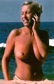 Cristina Tárrega: el topless de la presentadora de Territorio Comanche |  JaqueMateAteos