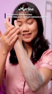 Marina UV White Healthy & Glow Body Scrub || Marina UV White Bright & Fresh  Body Scrub 200mL BPOM