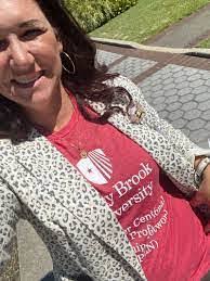 Erika Bushnell's Instagram, Twitter & Facebook