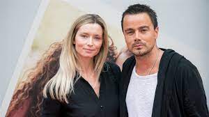Find top songs and albums by dinand woesthoff including dreamer (simple song mix). Dinand Woesthoff Eiste Dat Zijn Vrouw In Ziekenhuis Zou Bevallen Rtl Nieuws