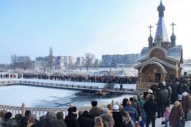 Крещение — один из 12 главных христианских праздников. Kreshenie Gospodne Istoriya Prazdnika Tradicii Fenomen Kreshenskoj Vody