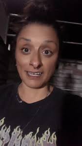 Kellie (@feralthatwascherylduex)