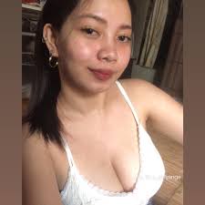 Sa mga wala da gin pahulam KUDKURAN sng ila tupad balay nd na mag problema ari  MANGO FLOAT hu ah!!! Dako nani ha 750ML yawan kanani kaon 🤤🤤 Dasiga order  kay eh