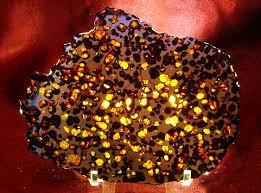 Imágenes erupciones volcánicas en 2012; Joias Entre 25 Milhoes De Meteoritos Que Caem Na Terra Todo Dia Materia Incognita