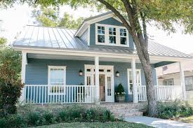 Check out diynetwork.com for paint colors and design ideas that will boost curb appeal and make your entry more inviting. Beautiful Coastal Blue Exteriors The Happy Housie