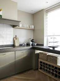 schouw afzuigkap olijfgroene keuken keuken idee keuken schilderen