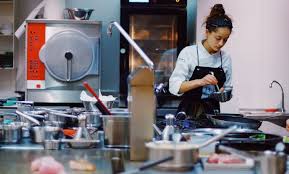 Clases y talleres en barcelona. La Importancia De Saber Cocinar Comiendo Con Monty