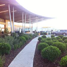 Jardines De Estacion De Servicio Shell San Francisco De Mostazal Diseno De Paisaje Paisajismo Estacion De Servicio