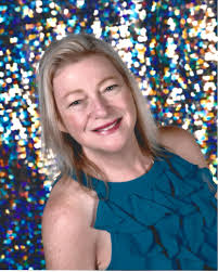 What beach front homes or cottages are available for a family of 10 in  Panama City Beach from July 8-12?