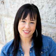 MEGNYÍLT A JÉGPÁLYA