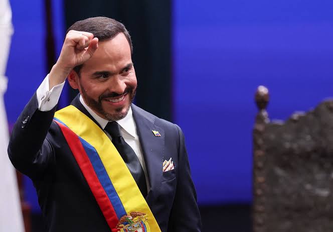 Corruptos que se encuentran detenidos en guarniciones militares y estaciones  de Policía serían enviados a cárceles: Abelardo de la Espriella ordenó  revisar privilegios - Infobae