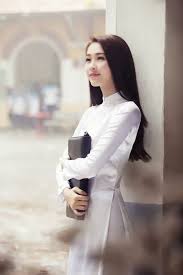 .hậu đặng thu thảo có lẽ là khách hàng khó tính nhất của nhà thiết kế hoàng hải, đã hợp tác với nhiều nhà thiết kế, nhưng khi gặp hoàng hải, đặng dường như thời gian chỉ có thể làm cho đặng thu thảo đẹp lên và rạng rỡ hơn so với ngày cô sở hữu chiếc vương miện. Hoa Háº­u Ä'áº·ng Thu Tháº£o Ä'áº¹p Tinh Khiáº¿t Vá»›i Ao Dai Baobua Mymy Baobua Com