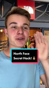 I bet you didnt know this north face hack 🤑 #northface #save  #moneysavingtips #savoney #northfacepuffer