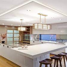 The centerpiece of the traditional kitchen, the kamado, has been replaced by the gas stove which often has an integrated broiler. Modern Japanese Kitchen Design Houzz