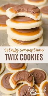 Les Twix Cookies Sont Une Croute De Sucre Molle Avec Un Caramel Cremeux Sur Le Dessus Qui Detox Recette Facile Et Saines Soft Sugar Cookies Sugar Cookie Crust Twix Cookies