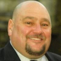 40+ perfiles de «David Kenny»