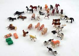 37 Piece Lot Small Plastic Farm Animals Toys Dogs Cows Horses Pigs Sheep Hay Farm Animal Toys Pet Toys Plastic Farm Animals