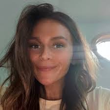 Alyssa Linn's Instagram, Twitter & Facebook