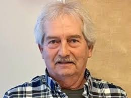 Alan Packham's Instagram, Twitter & Facebook