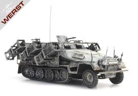 Armor is practically nonexistent with this vehicle at only 14 mm maximum. Werst Wm Sd Kfz 251 1 Ausf B Mit Wurfrahmen