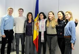 Six Mit Students Teach High School Students For The Third Consecutive Year In 2020 Teaching High School Student Teaching High School Students